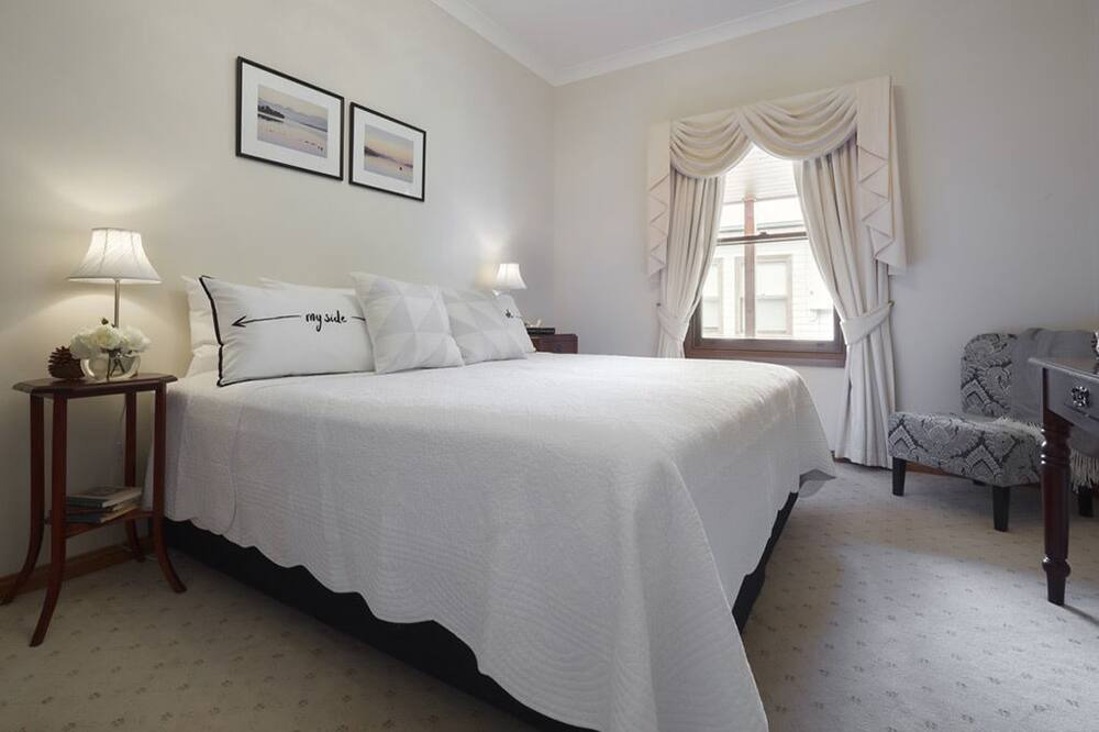Photo of Bedroom in Wattle Grove