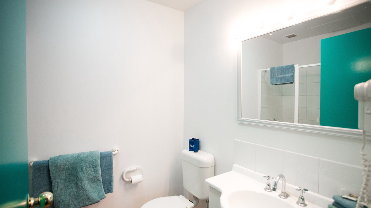 Photo of Bathroom in Sullivan's Cove
