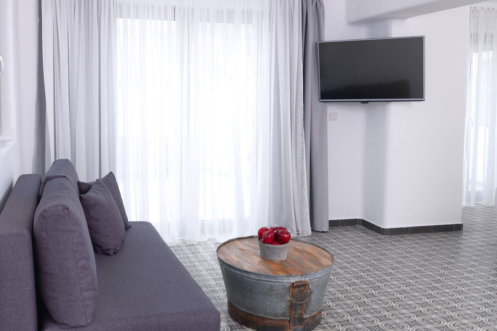 Photo of Livingroom in Vothon