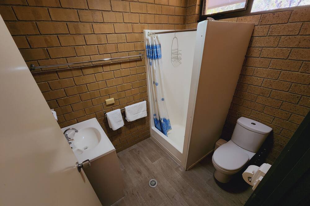 Photo of Bathroom in Pomonal