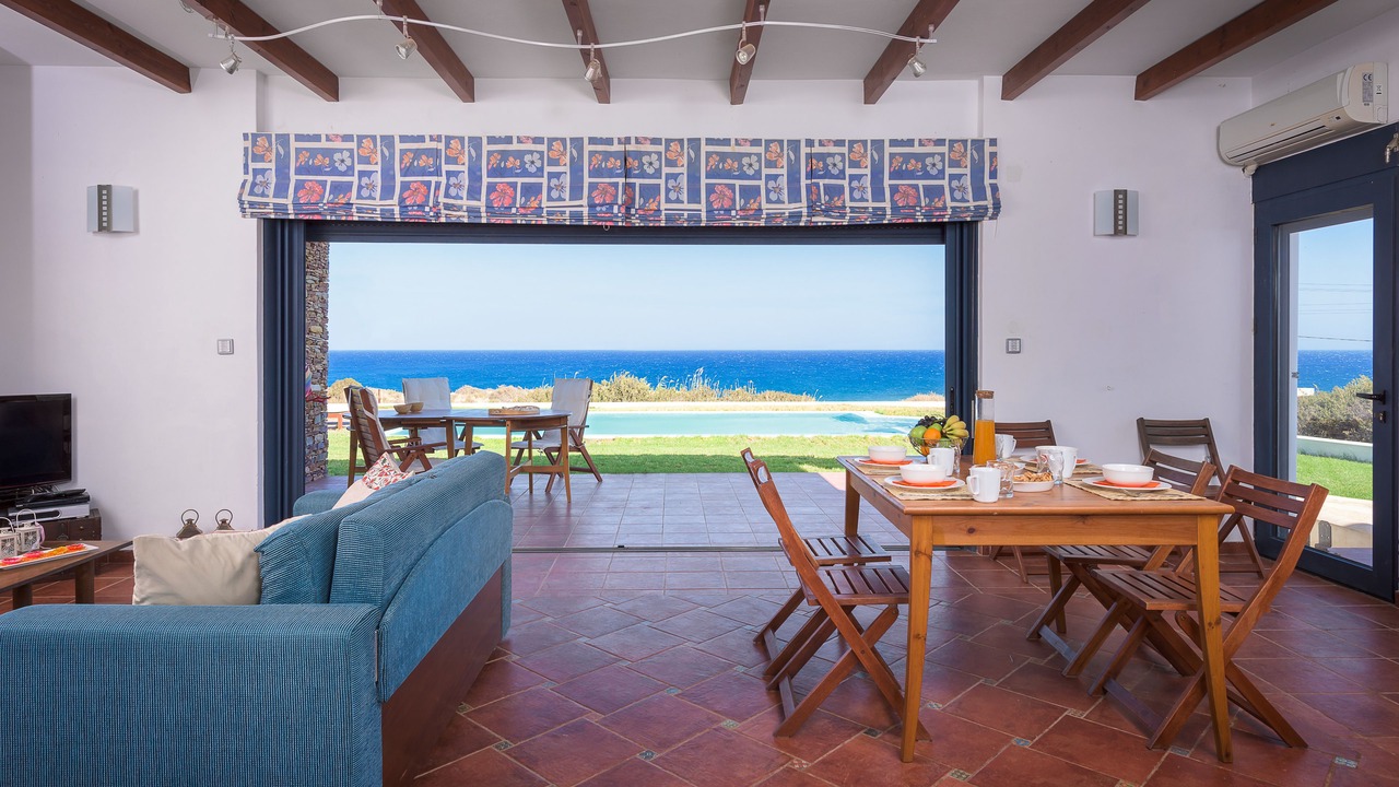 Photo of Livingroom in Lahania