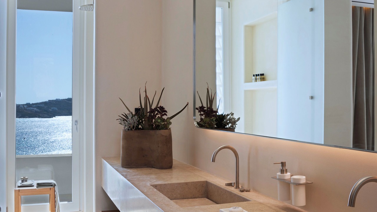 Photo of Bathroom in Agios Ioannis