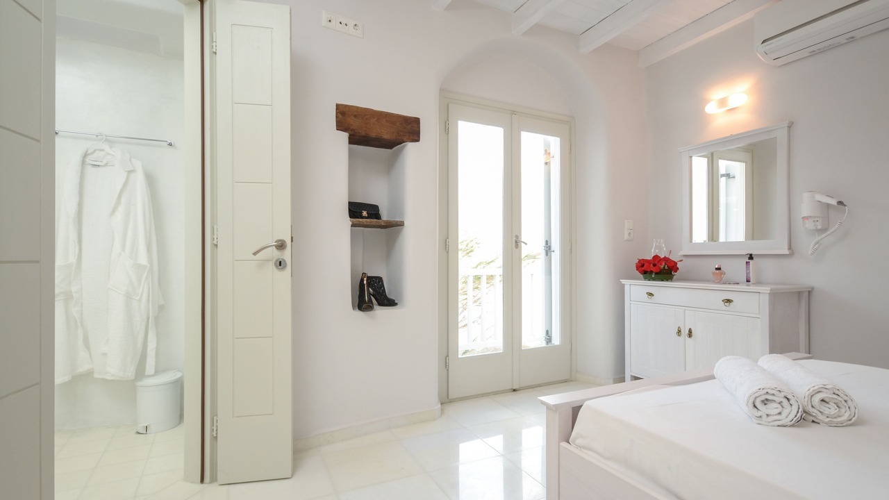 Photo of Bedroom in Agia Anna