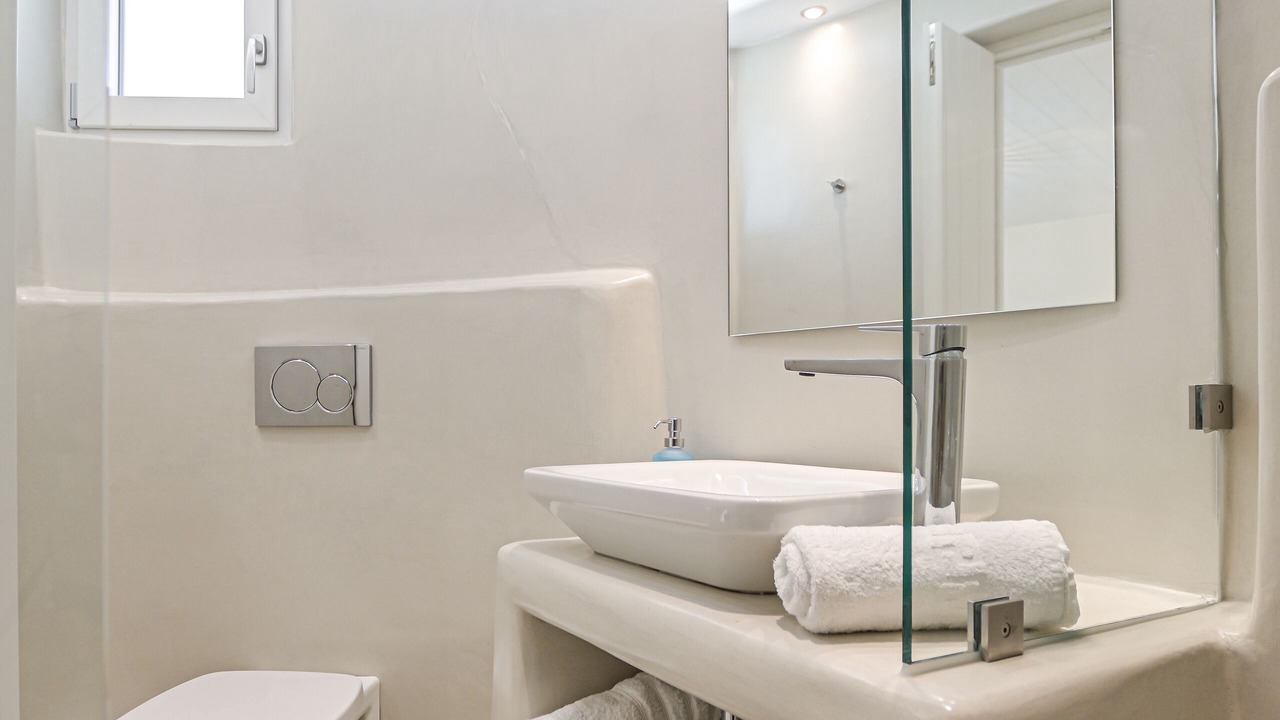 Photo of Bathroom in Agia Anna