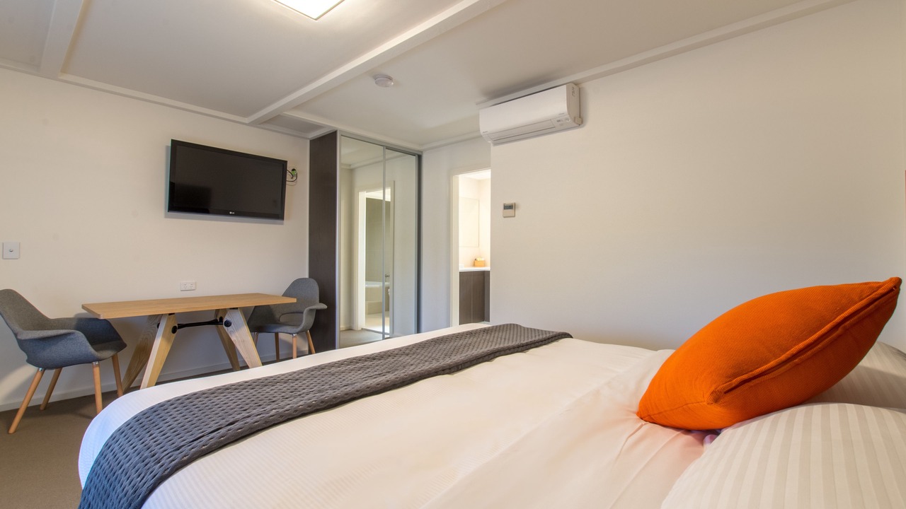 Photo of Bedroom in Hackham