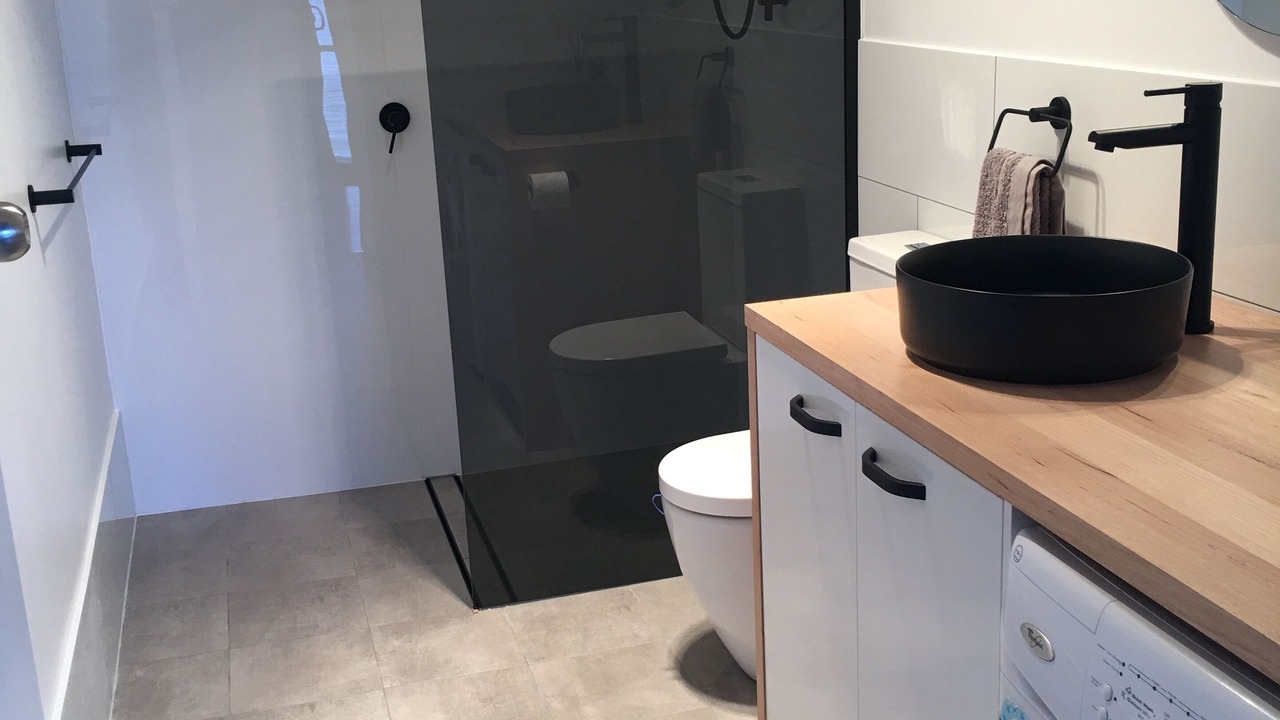 Photo of Bathroom in Seymour