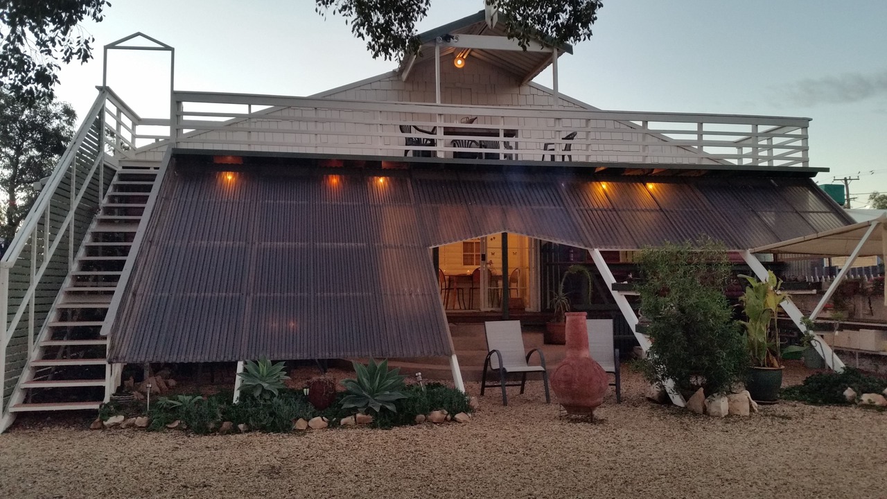 Photo of Buildings in Lightning Ridge