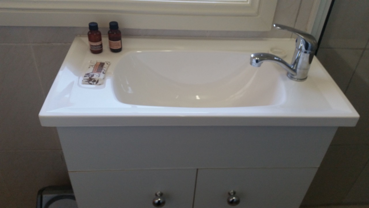 Photo of Bathroom in Lightning Ridge