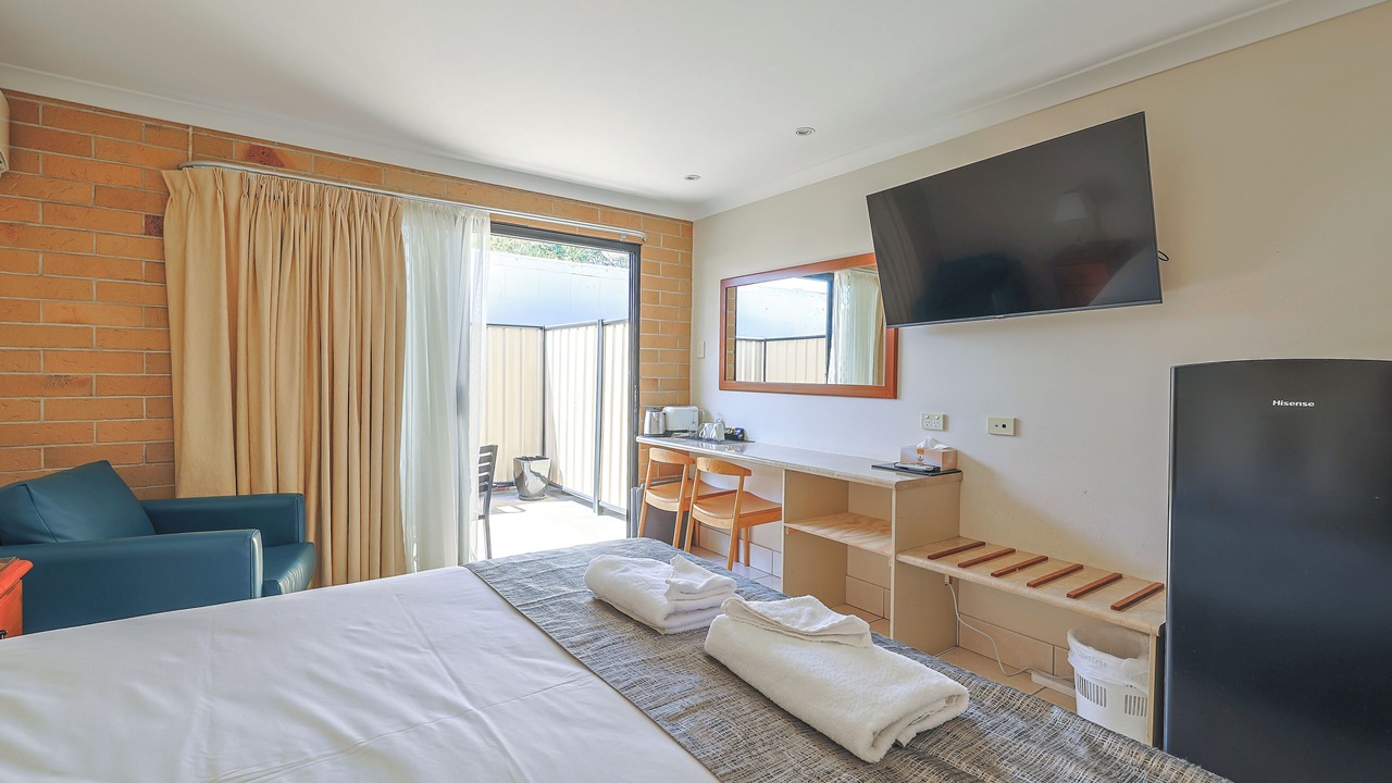 Photo of Bedroom in Emerald