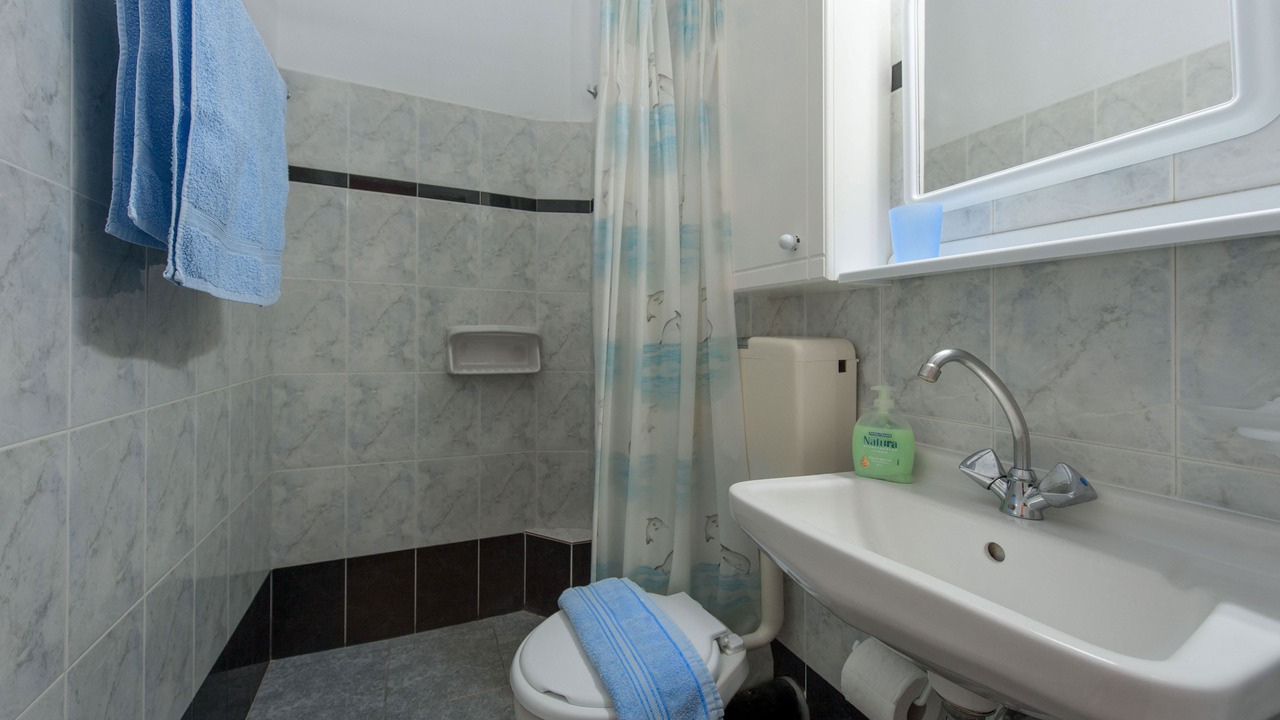 Photo of Bathroom in Aliki