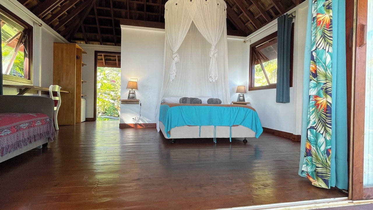 Photo of Others in Afaahiti
