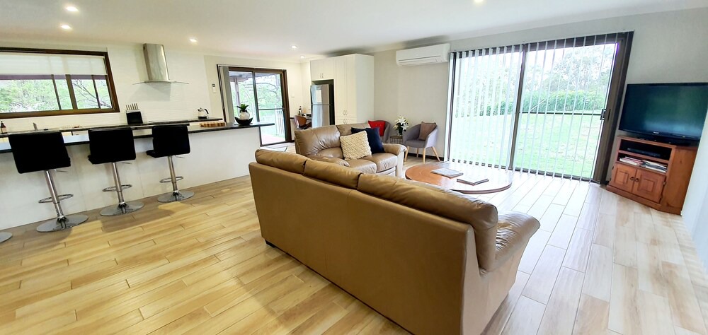 Photo of Livingroom in Barrington