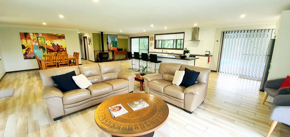 Photo of Livingroom in Barrington