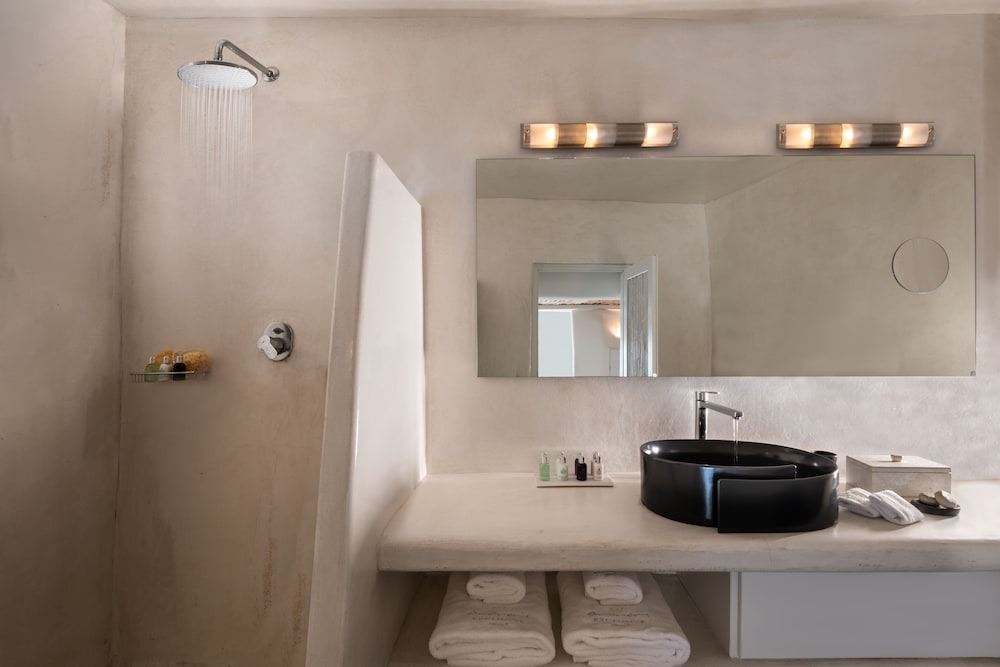 Photo of Bathroom in Oia