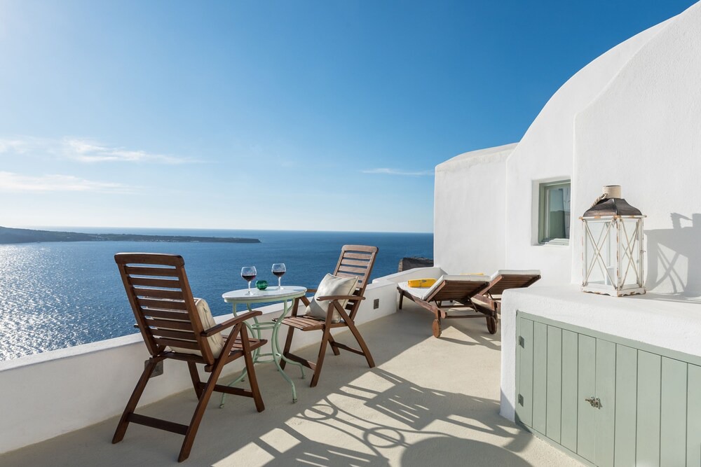 Photo of Others in Oia