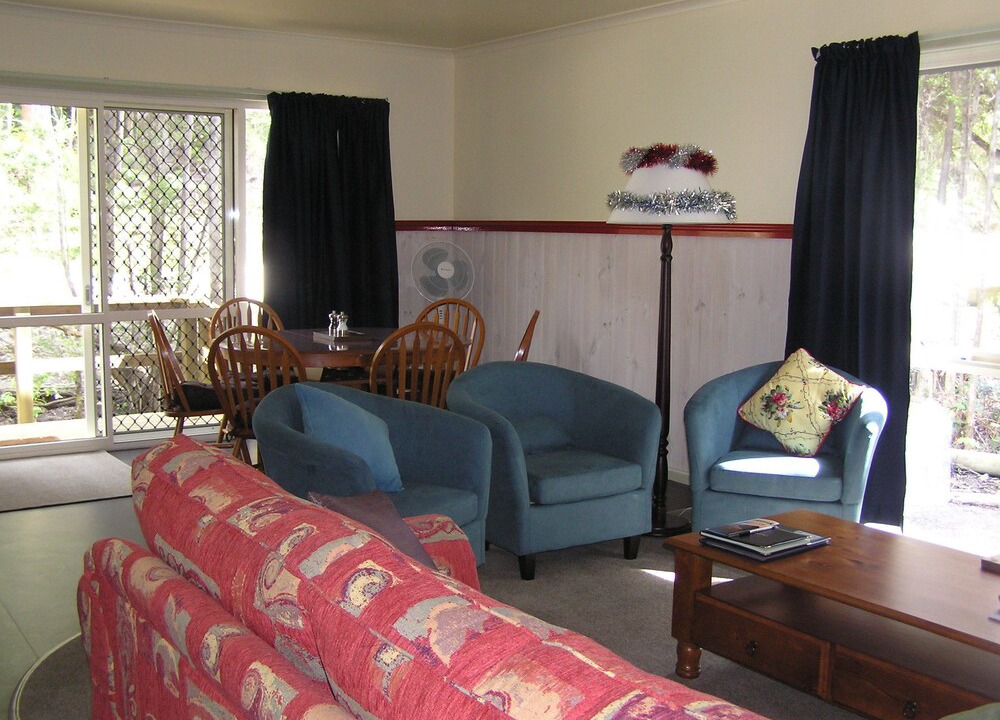 Photo of Others in Strahan
