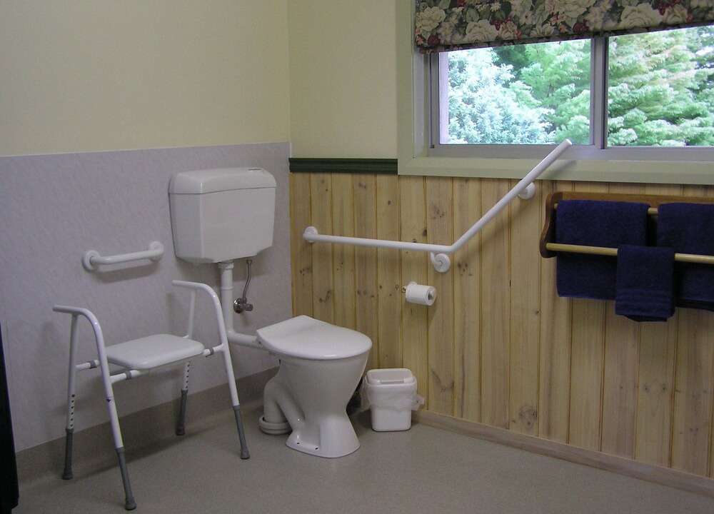 Photo of Bathroom in Strahan