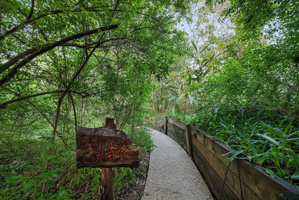 Photo of Outdoor in Hunchy
