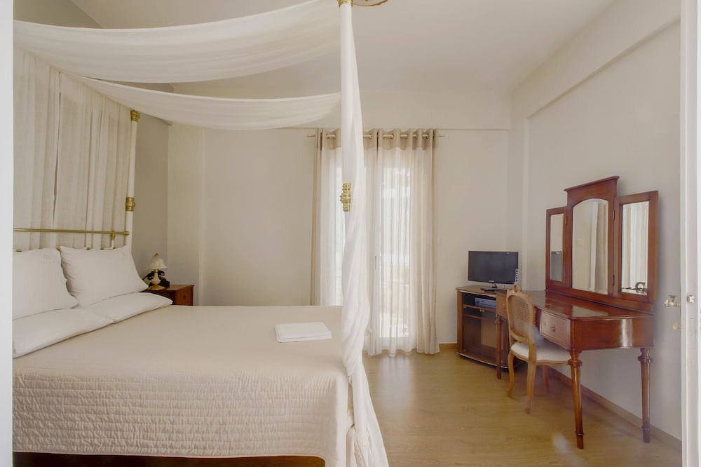 Photo of Bedroom in Megas Gialos