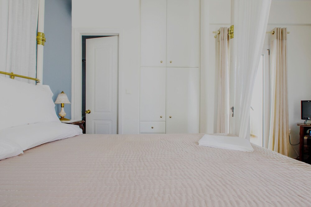 Photo of Bedroom in Megas Gialos