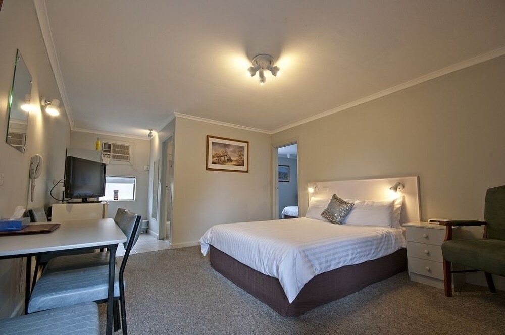 Photo of Bedroom in Narrandera