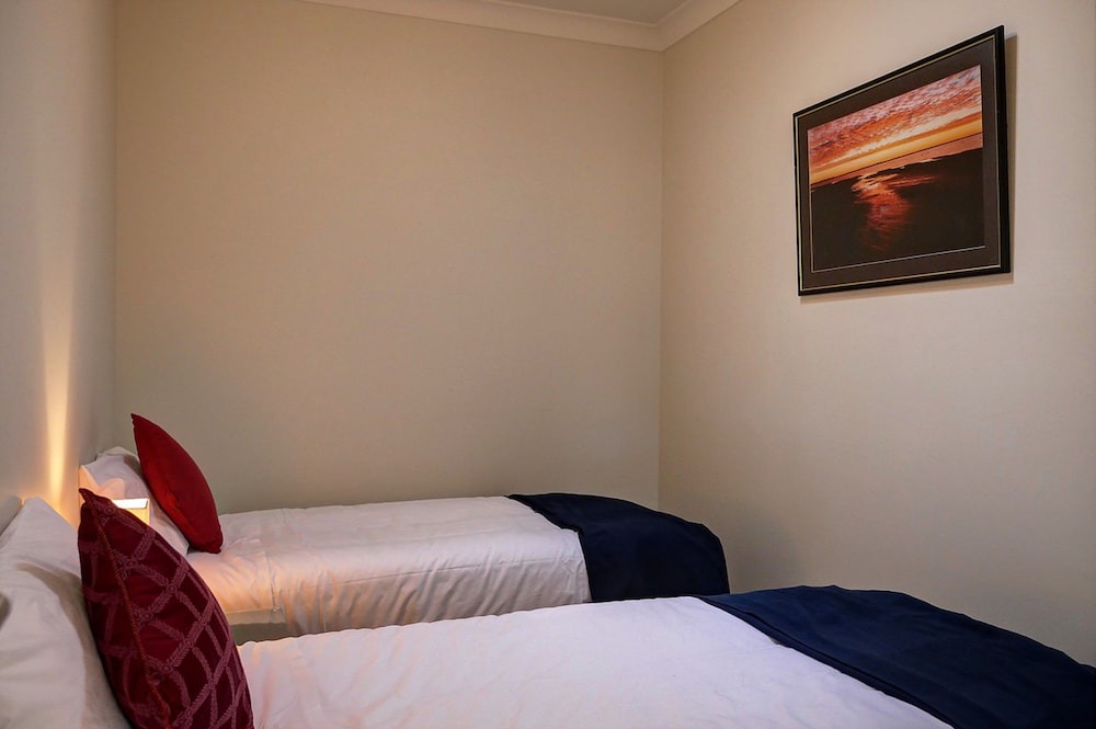Photo of Bedroom in Kingscote