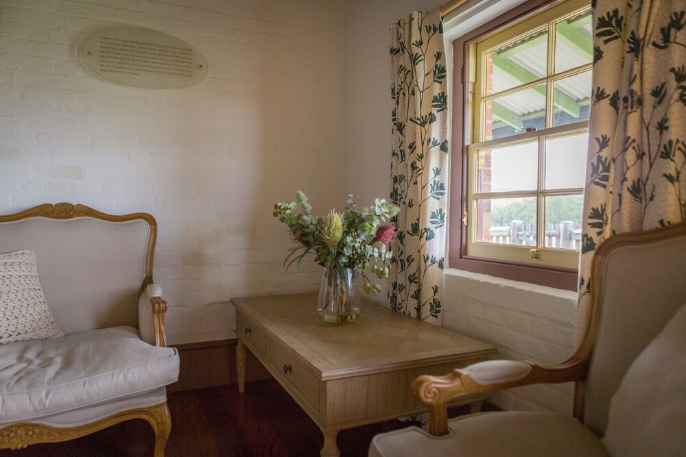 Photo of Livingroom in Paterson