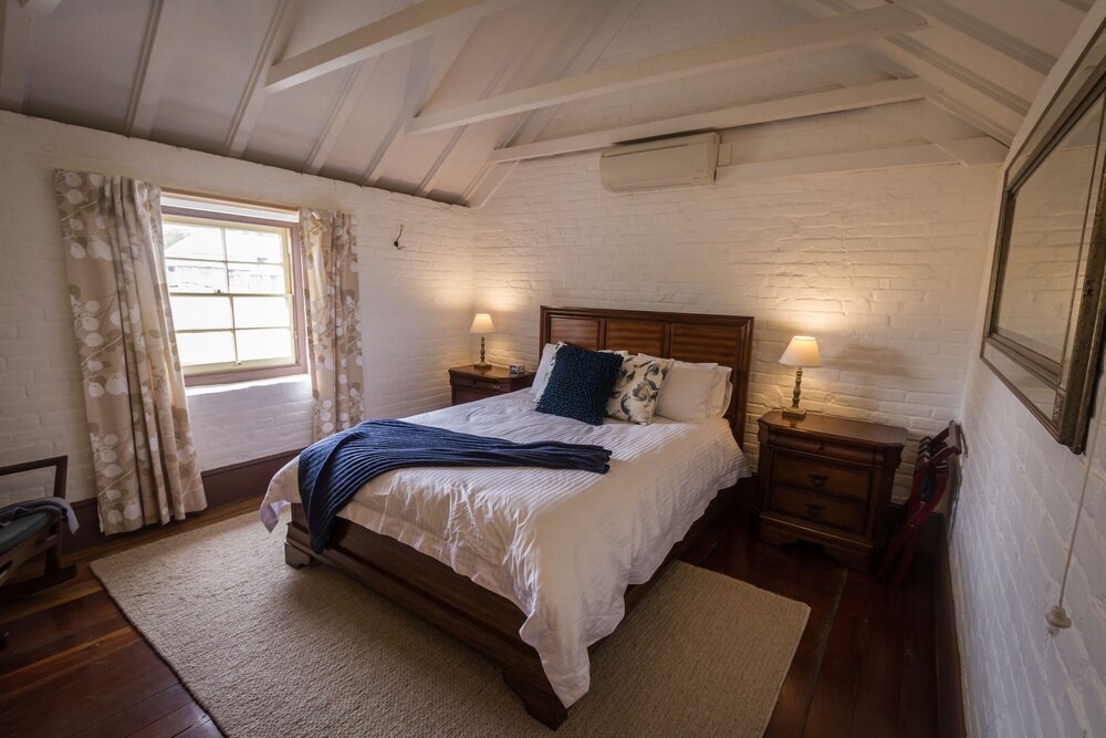 Photo of Bedroom in Paterson