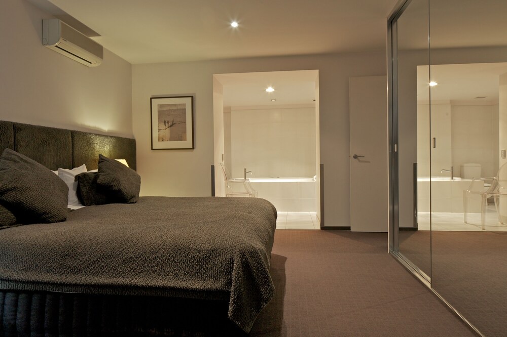 Photo of Bedroom in Sullivan's Cove