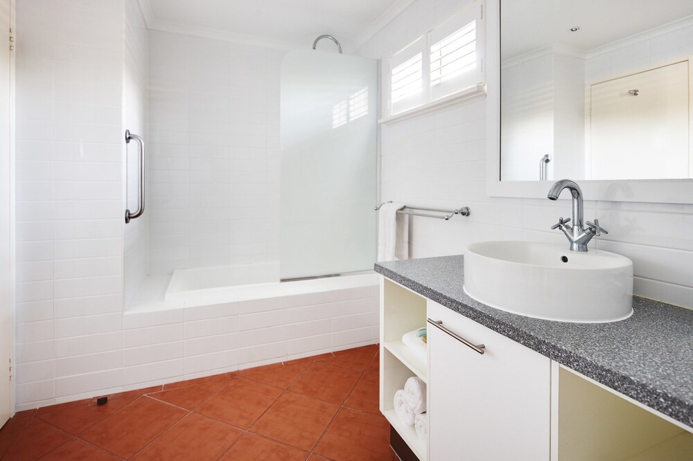 Photo of Bathroom in Cable Beach