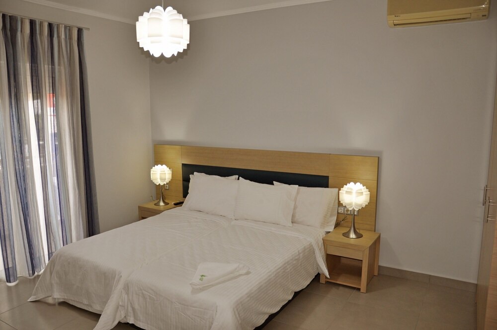 Photo of Bedroom in Kalathos