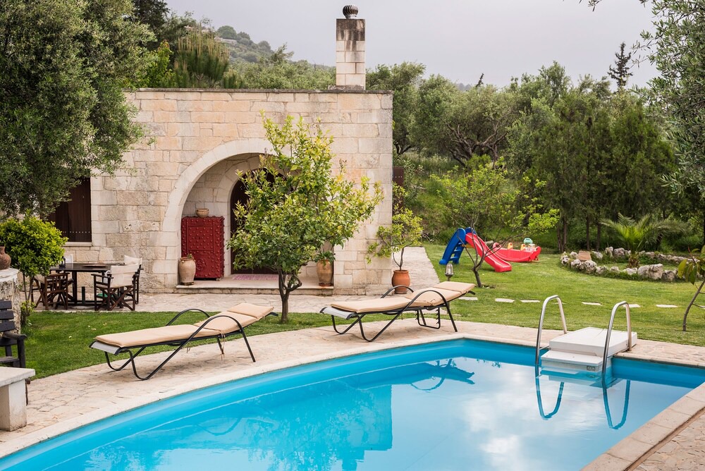 Photo of Outdoor in Maza