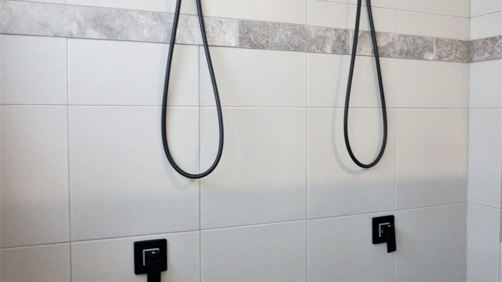 Photo of Bathroom in Exmouth