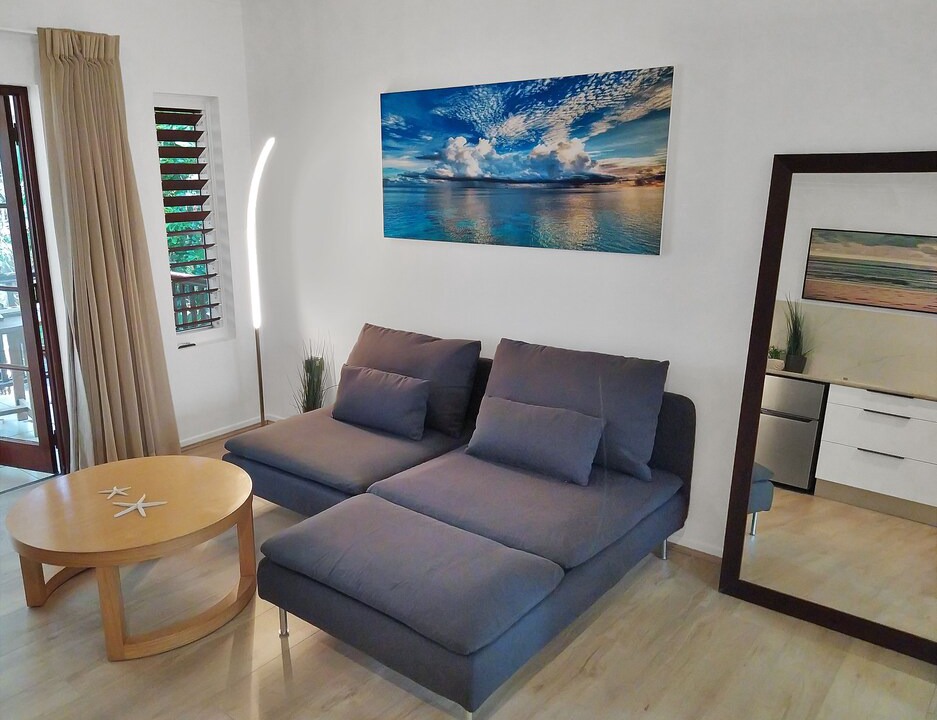 Photo of Livingroom in Palm Cove