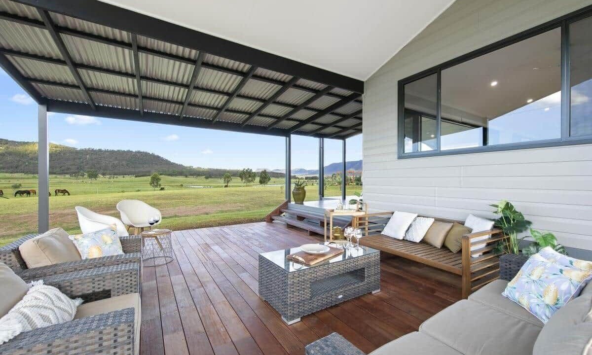Photo of Outdoor in Broke