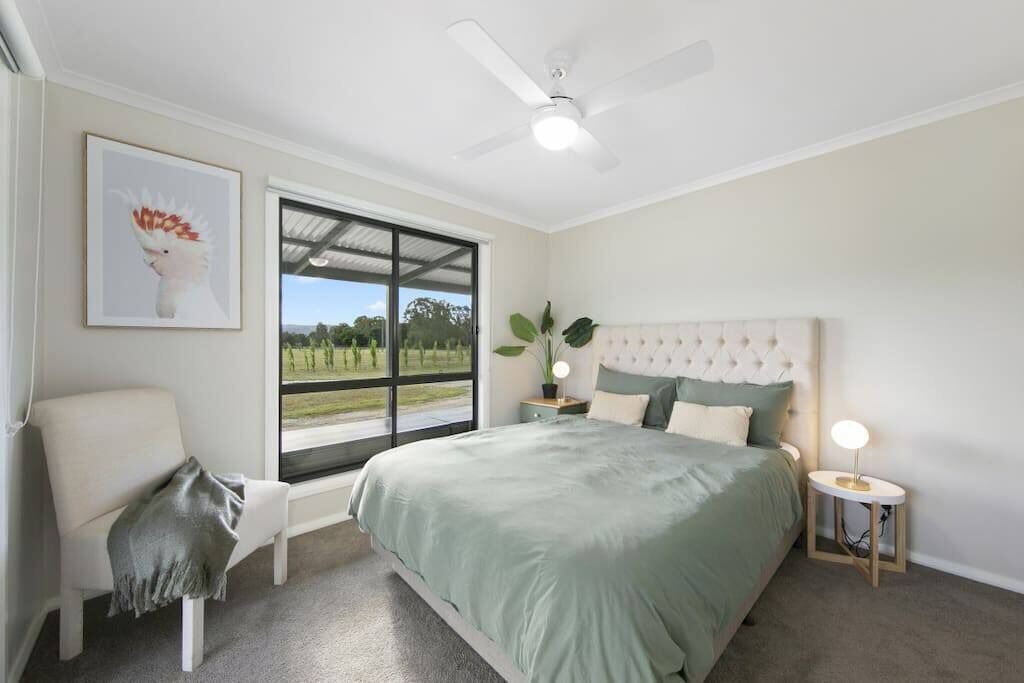 Photo of Bedroom in Broke