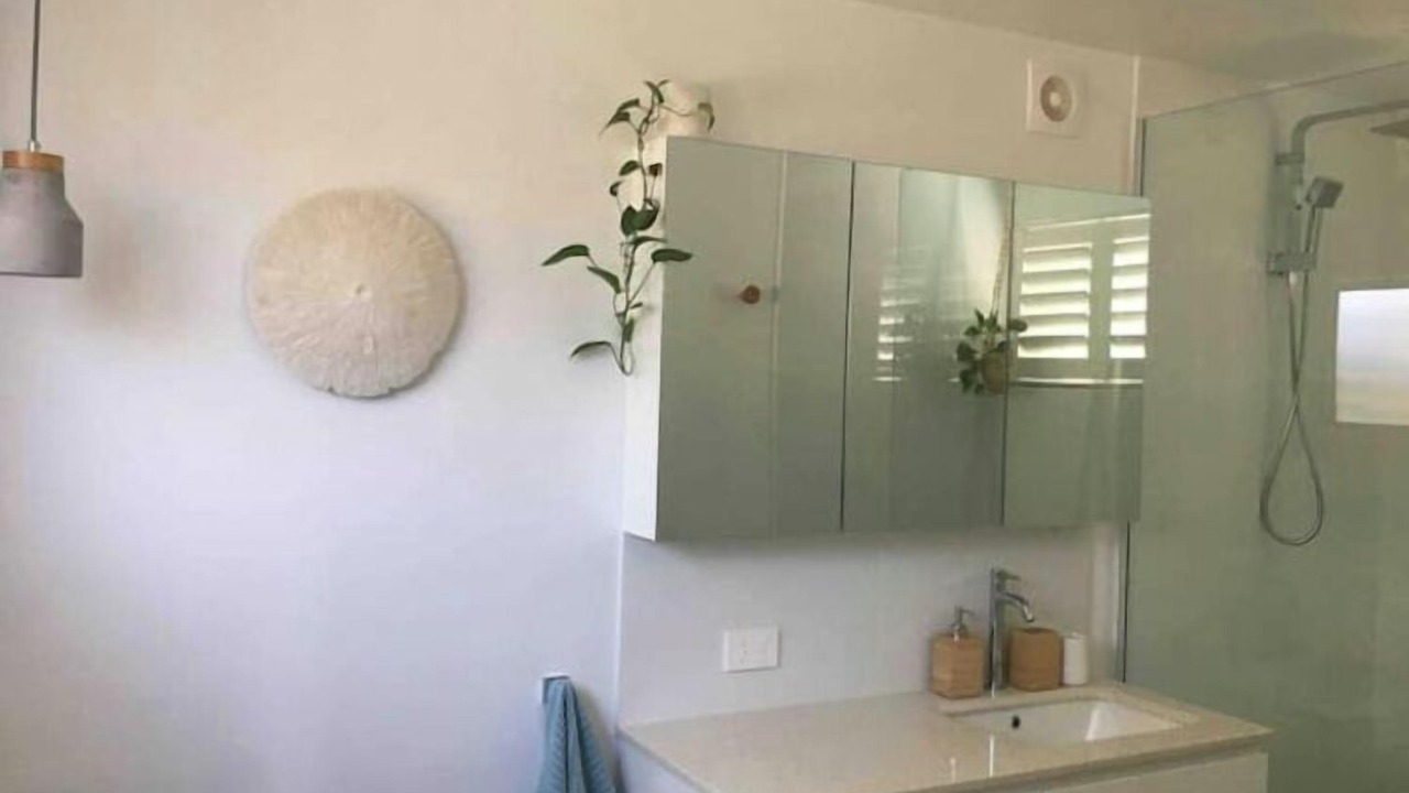 Photo of Bathroom in Moffat Beach
