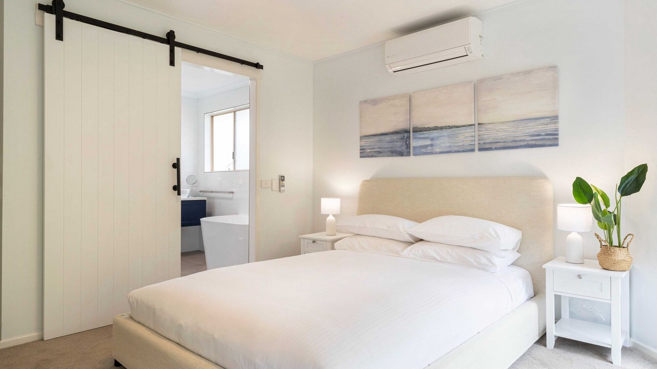 Photo of Bedroom in Shelly Beach
