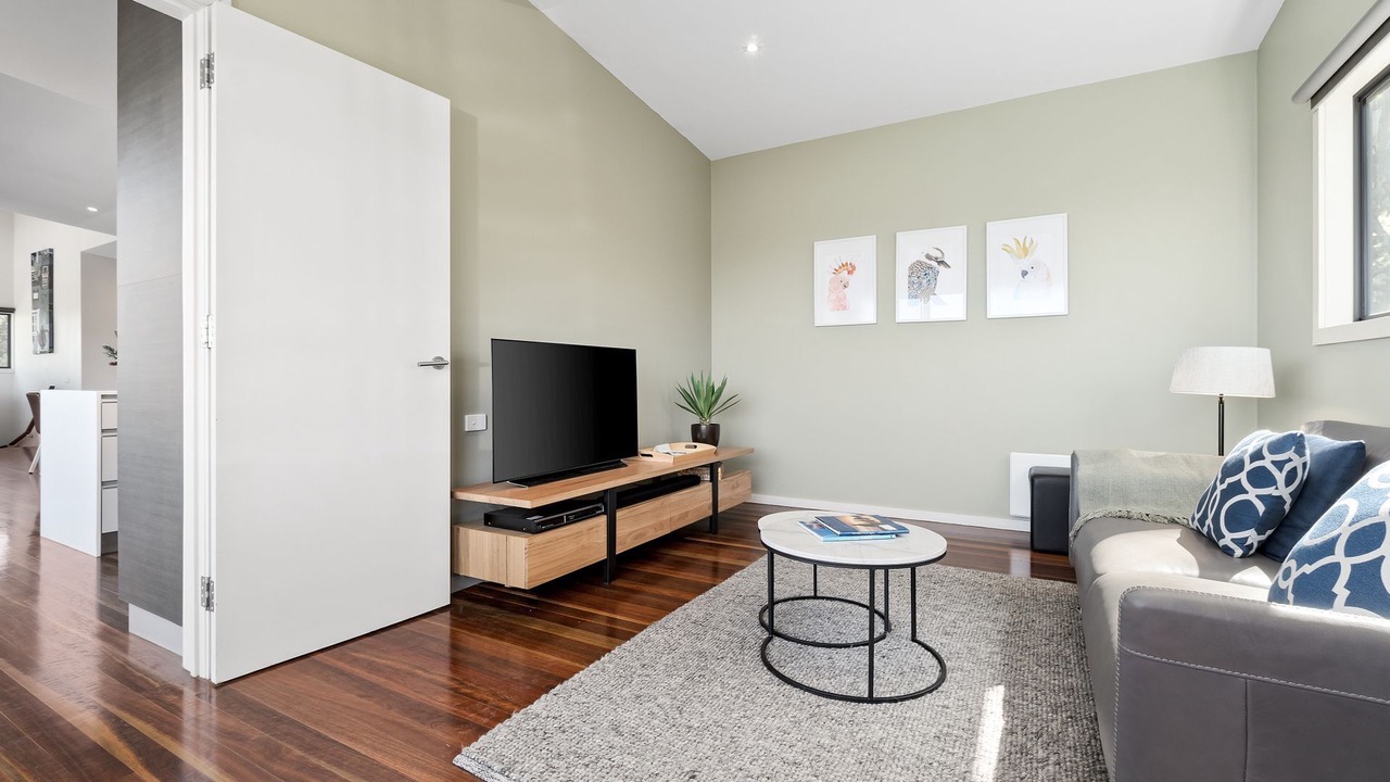 Photo of Livingroom in Wye River