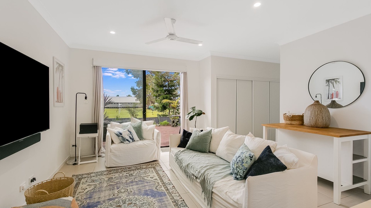 Photo of Livingroom in Tweed Heads South
