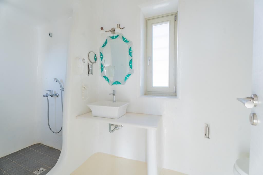 Photo of Bathroom in Xilokeratidi