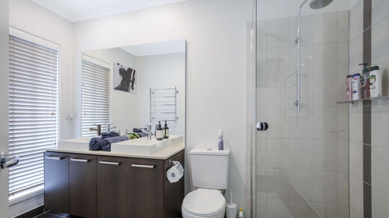 Photo of Bathroom in North Lakes