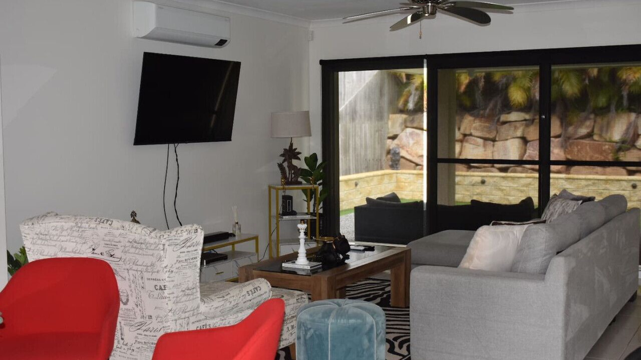 Photo of Livingroom in North Lakes