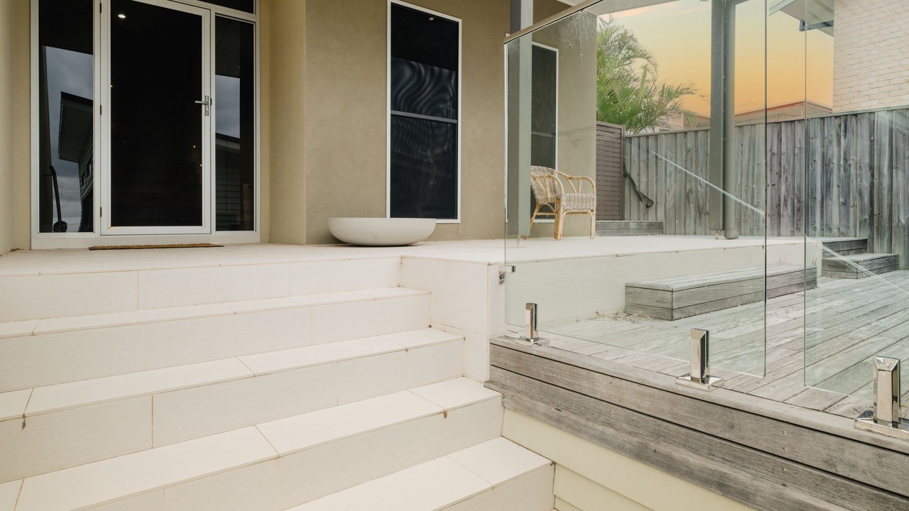 Photo of Patio Balcony in Black Head