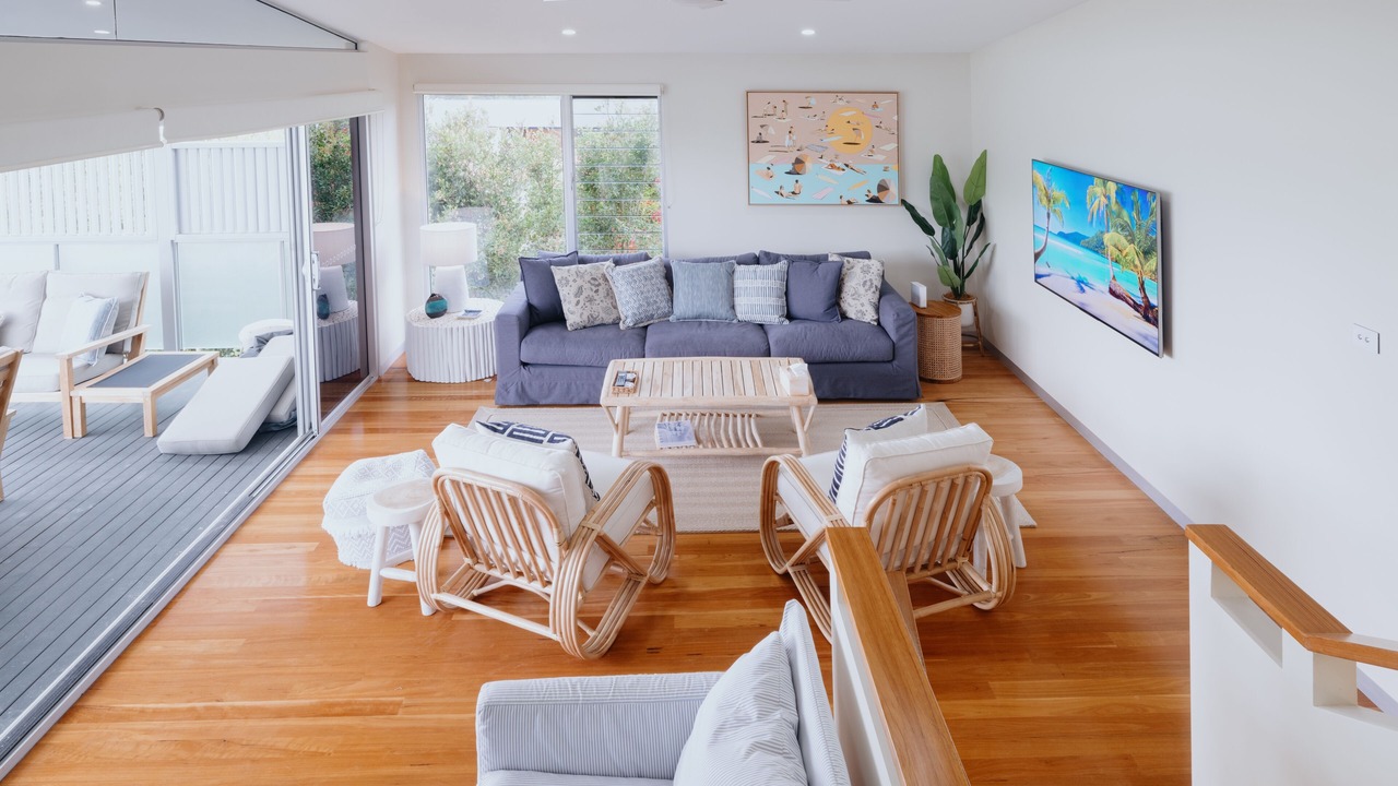 Photo of Livingroom in Black Head