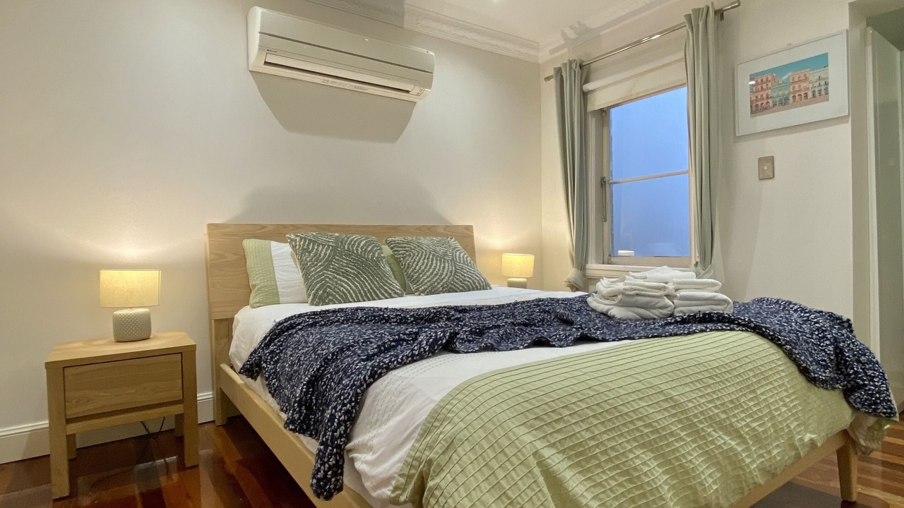 Photo of Bedroom in Redfern