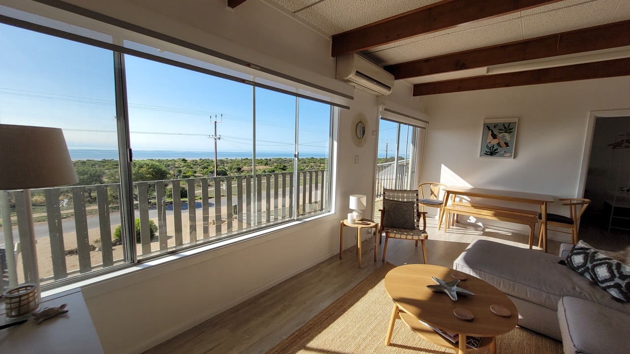 Photo of Livingroom in Tiddy Widdy Beach