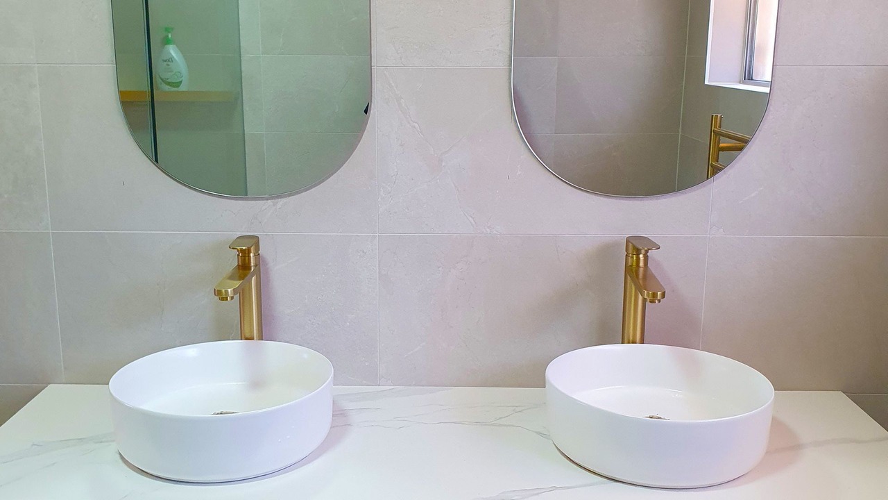Photo of Bathroom in Sunshine