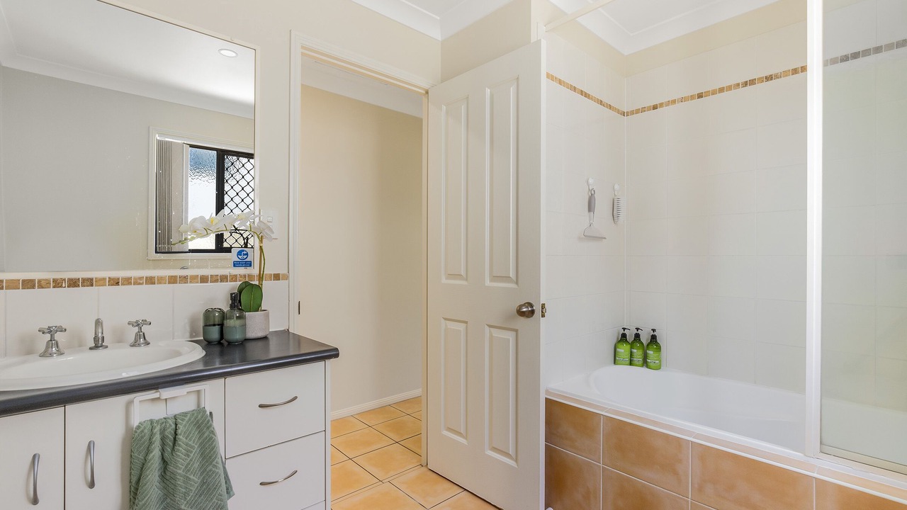 Photo of Bathroom in Eight Mile Plains