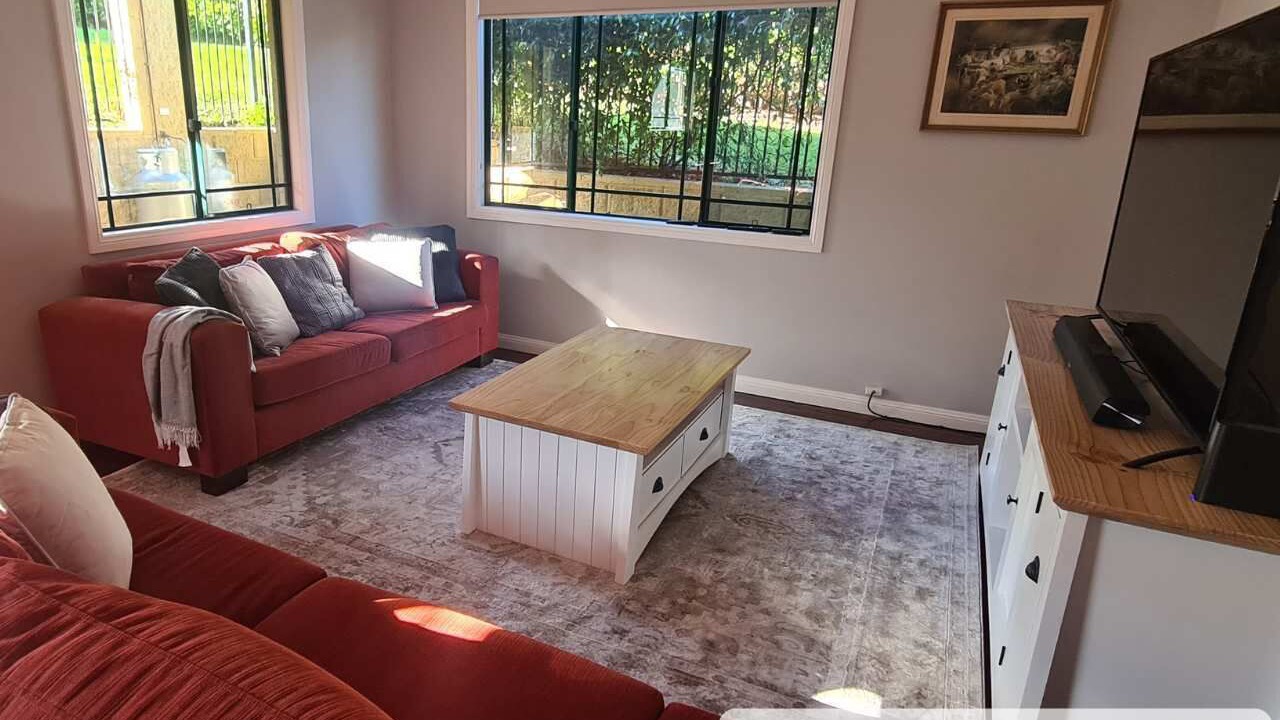 Photo of Livingroom in Milton